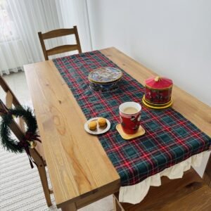Yeşil Ekose/İskoç desenli fırfırlı 40x140 Runner