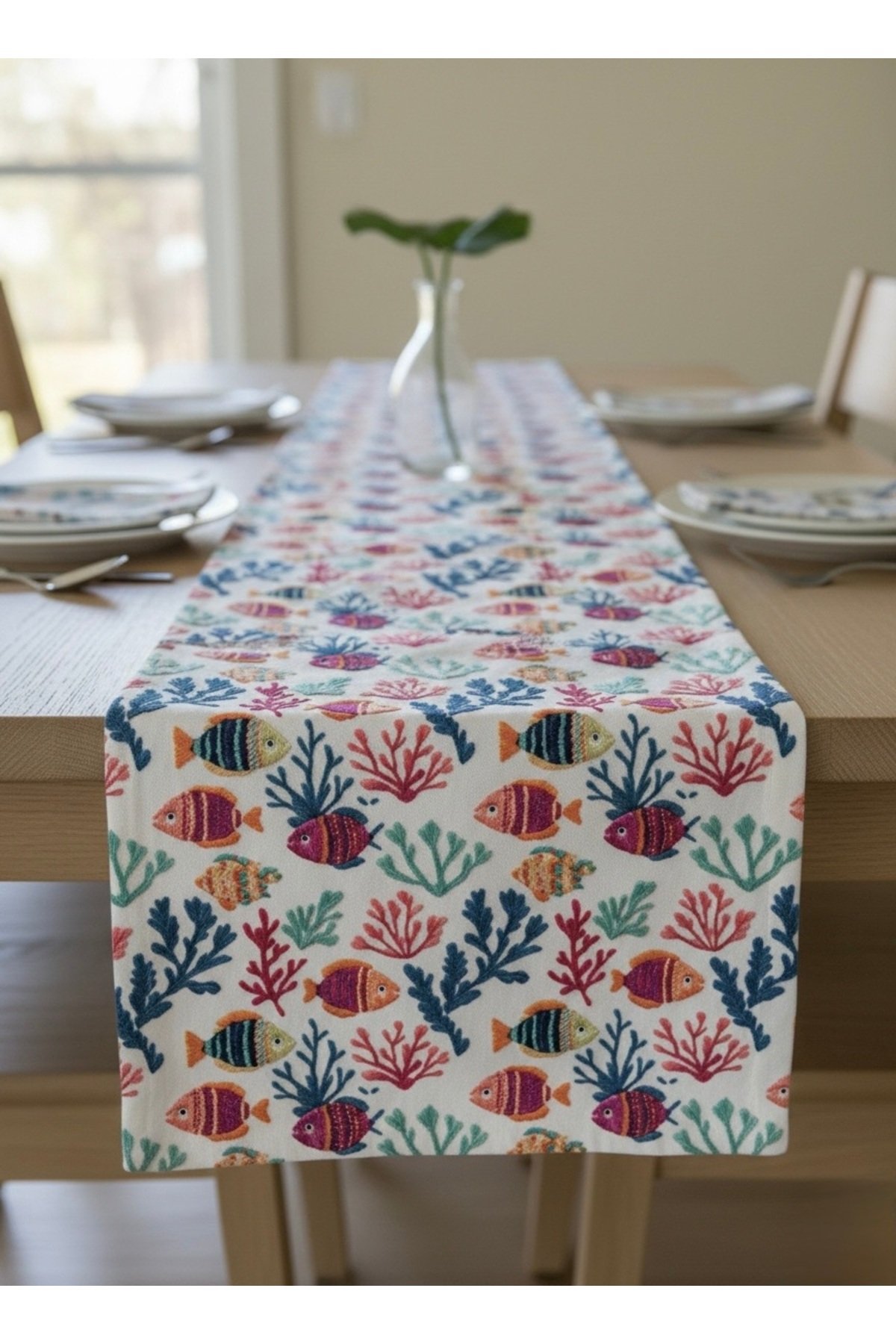 Dijital Baskı Nakış Efektli Leke Tutmaz Balık ve Mercan Desenli 40x140cm Runner - Görsel 2