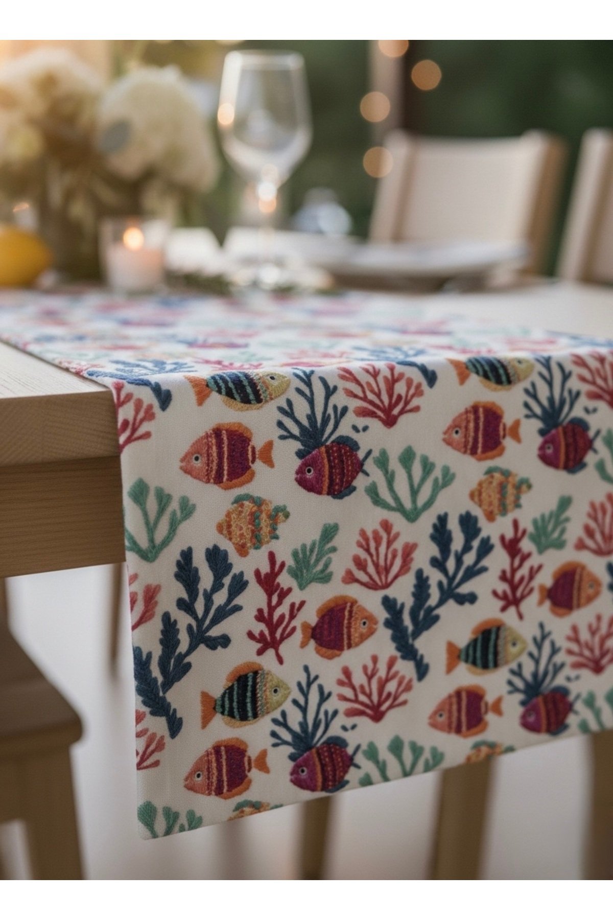 Dijital Baskı Nakış Efektli Leke Tutmaz Balık ve Mercan Desenli 40x140cm Runner - Görsel 3
